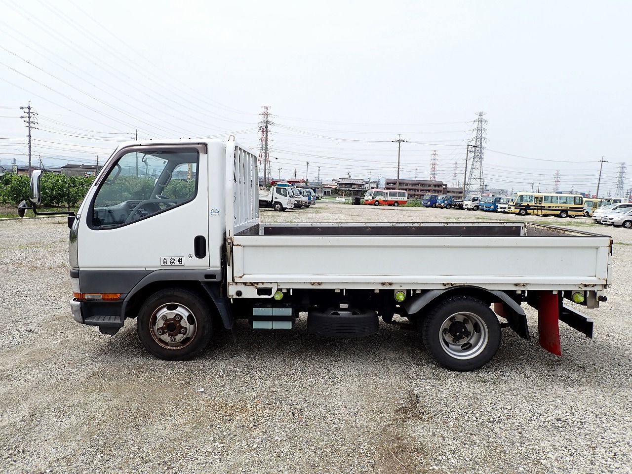 MITSUBISHI Canter