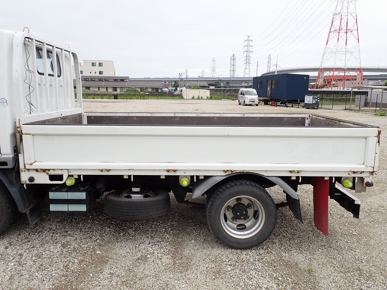 MITSUBISHI Canter