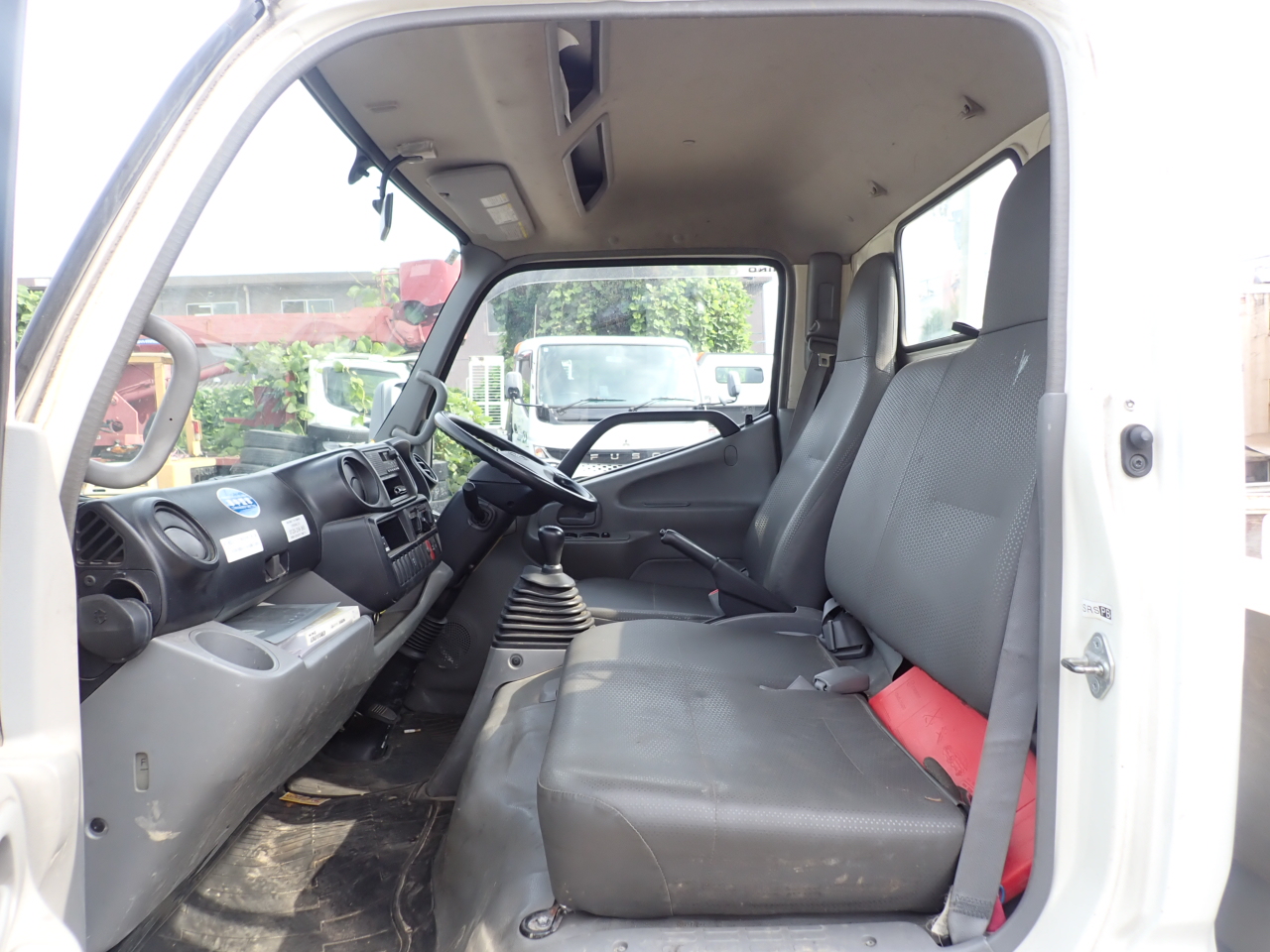 HINO Dutro