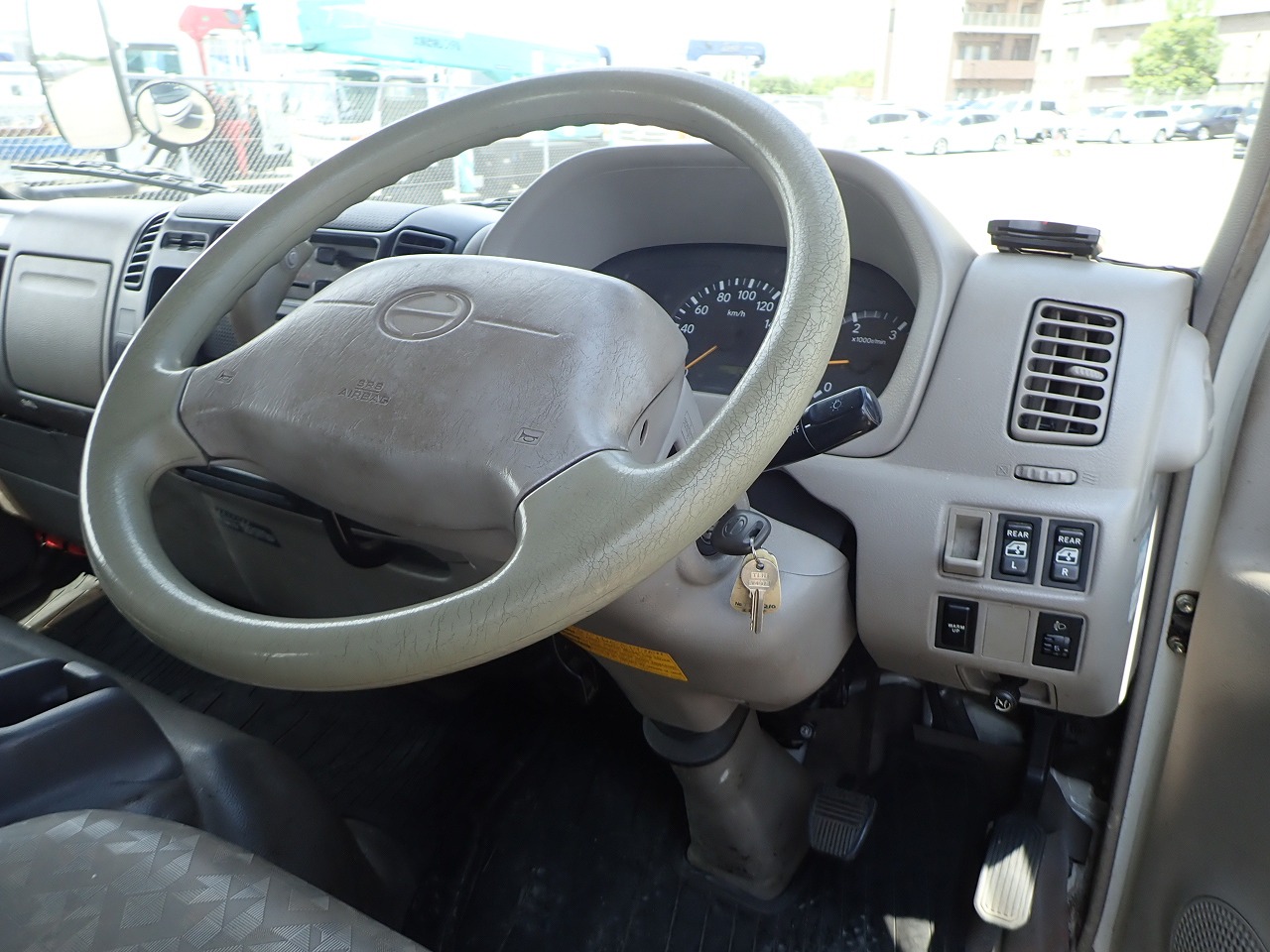 HINO Dutro