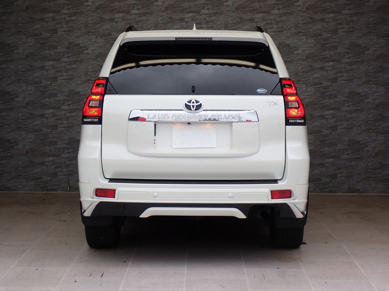 TOYOTA Land Cruiser Prado