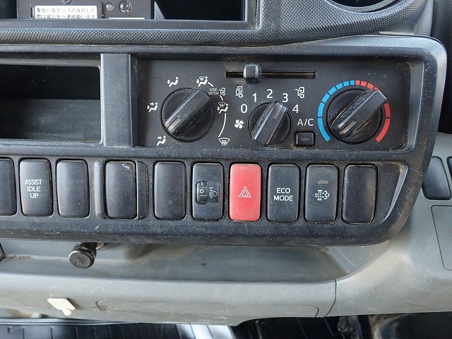 HINO Dutro