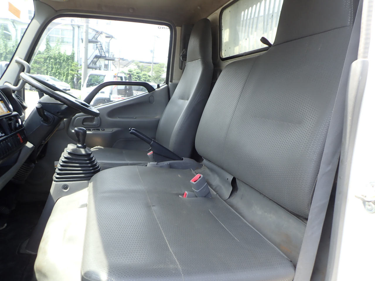 HINO Dutro