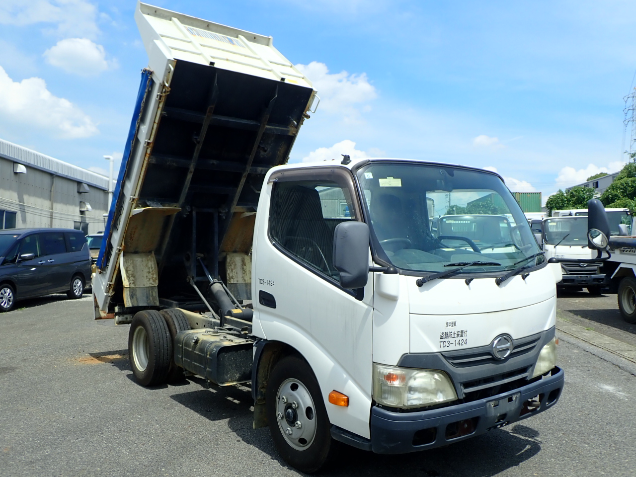 HINO Dutro
