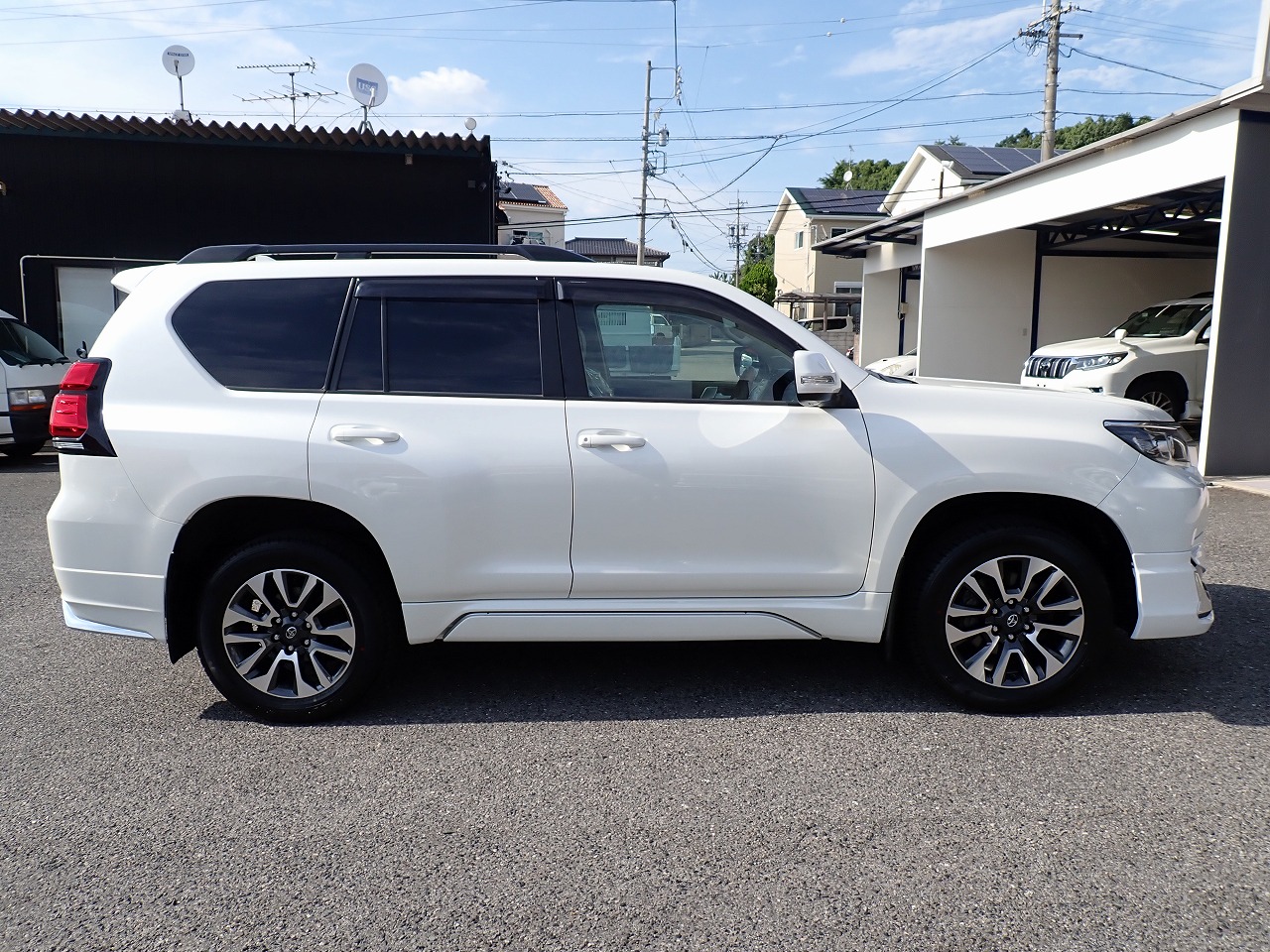 TOYOTA Land Cruiser Prado