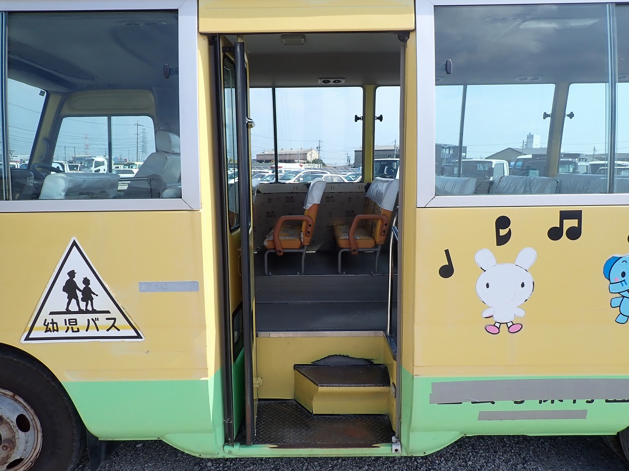 TOYOTA Coaster