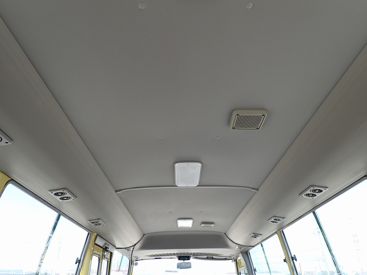 TOYOTA Coaster