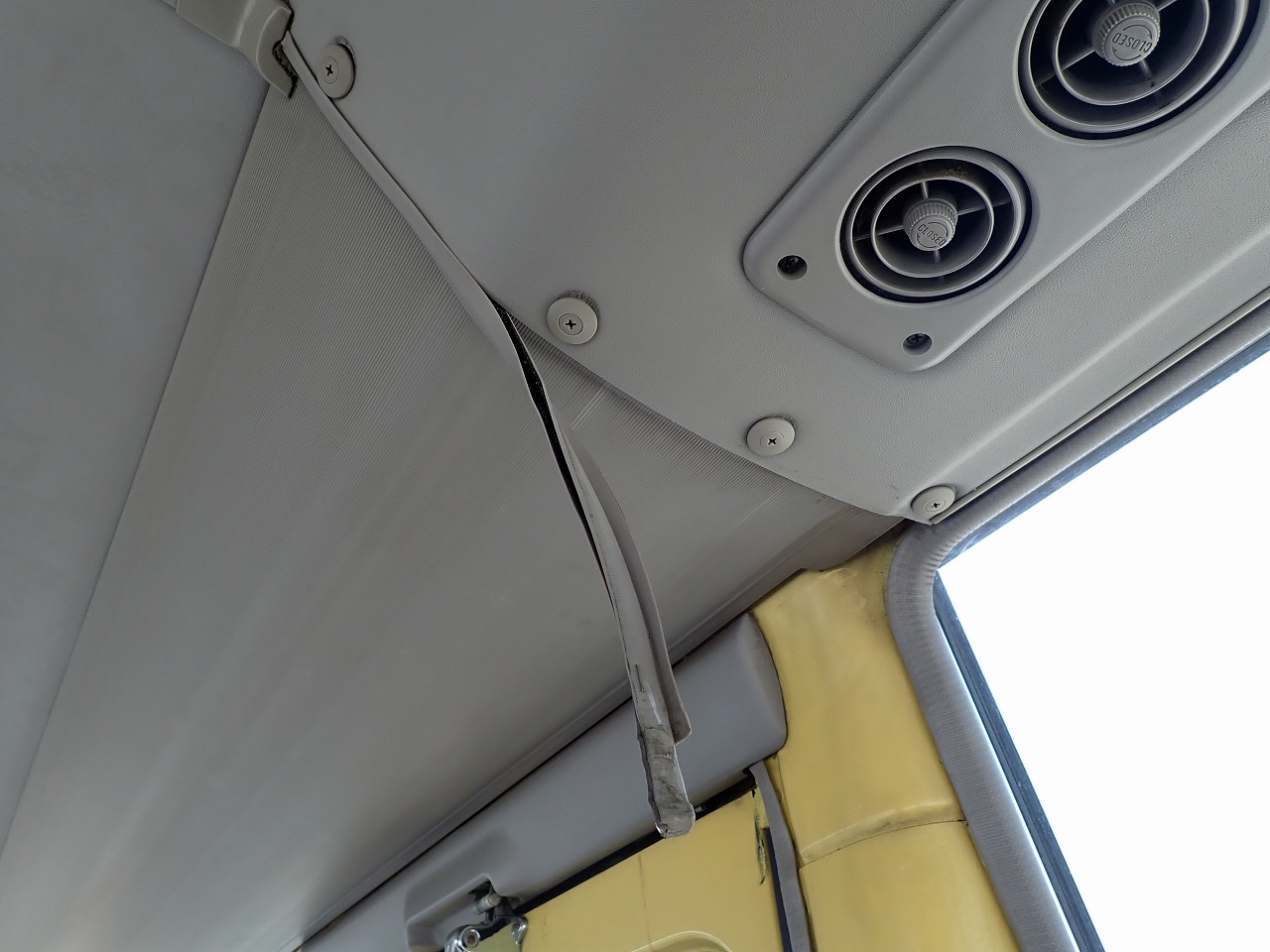 TOYOTA Coaster