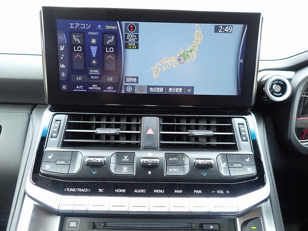 TOYOTA Land Cruiser