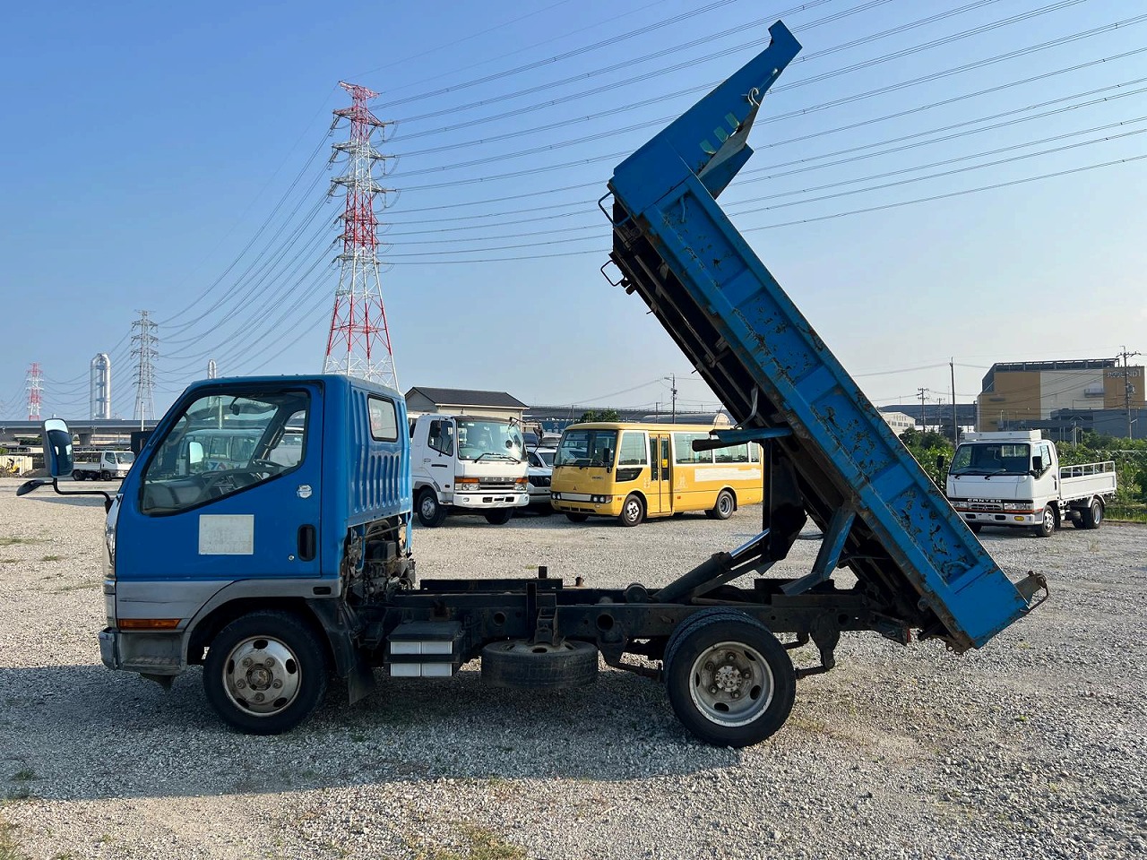 MITSUBISHI Canter