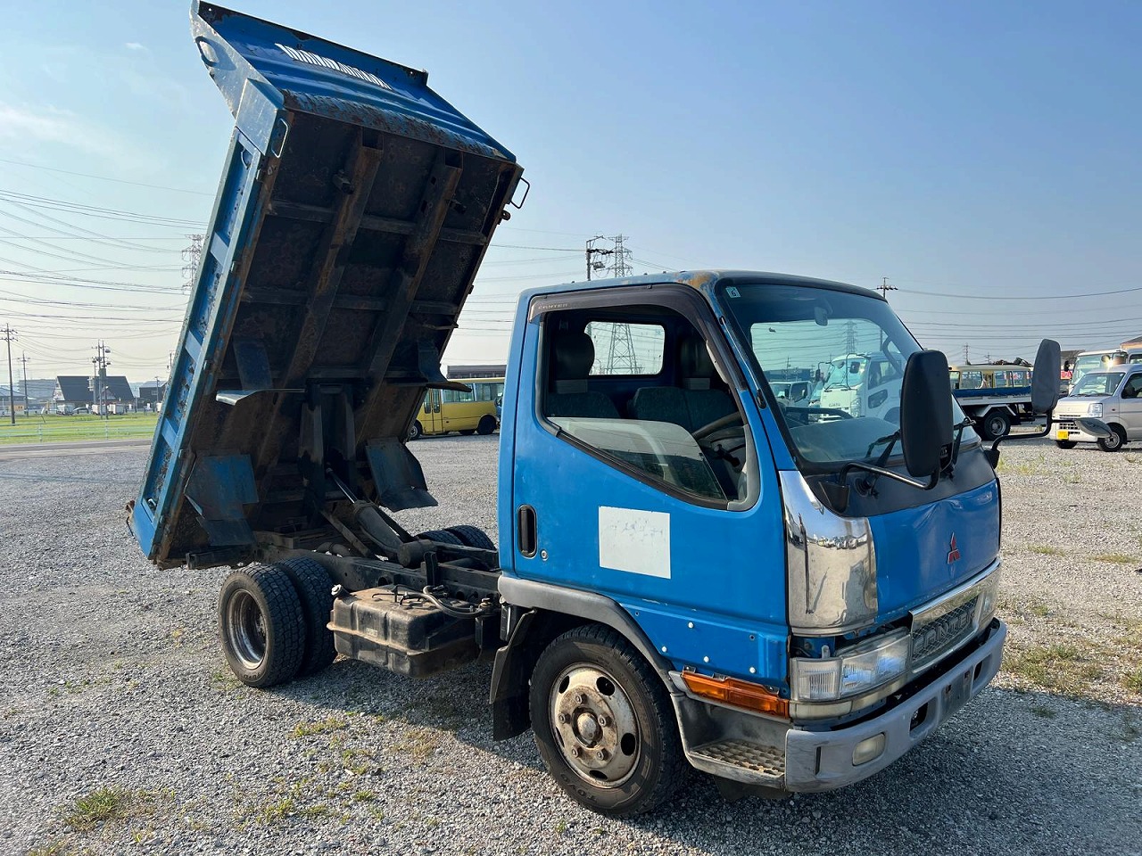 MITSUBISHI Canter