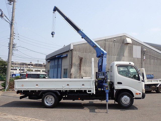 HINO Dutro