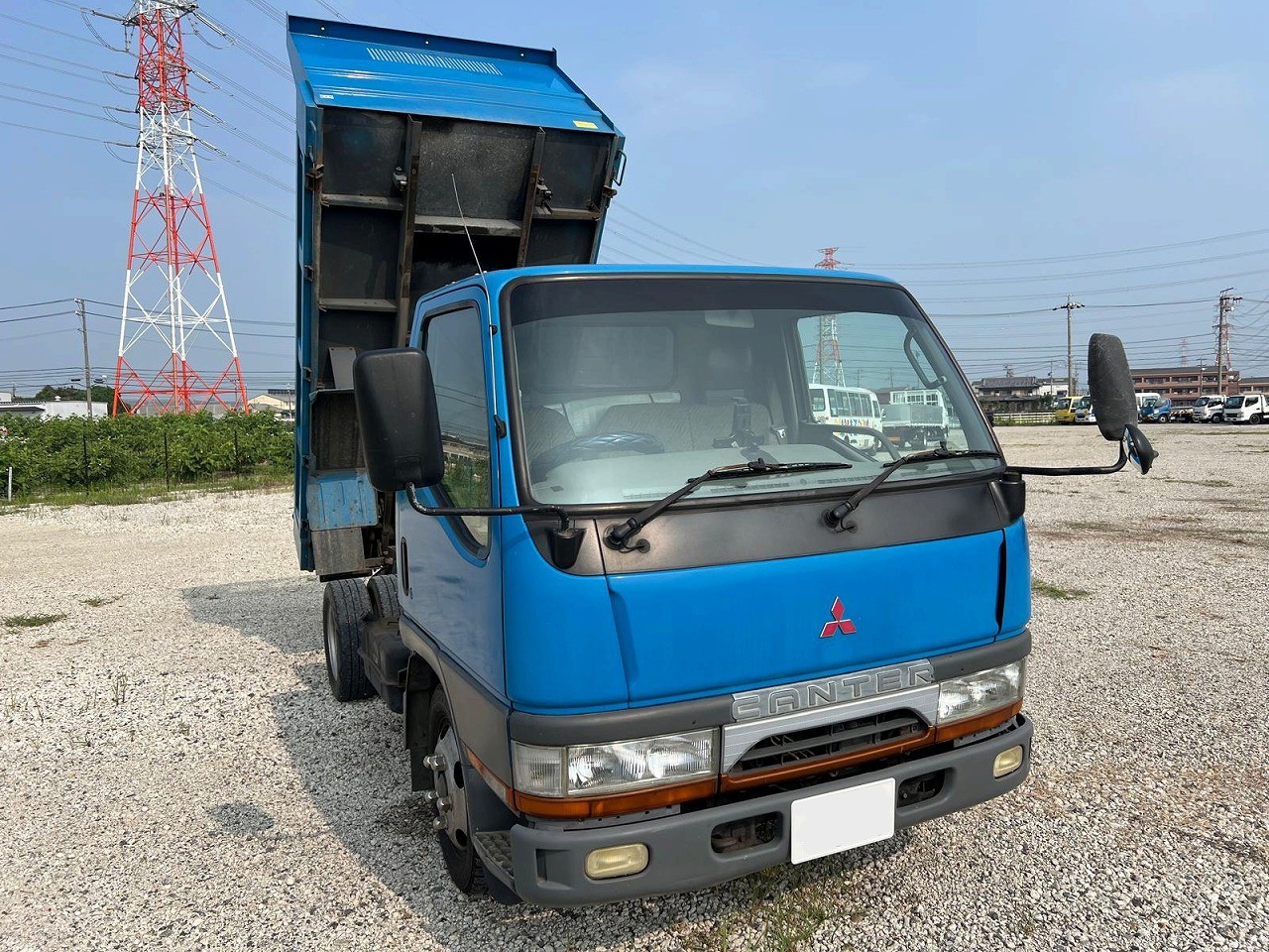 MITSUBISHI Canter