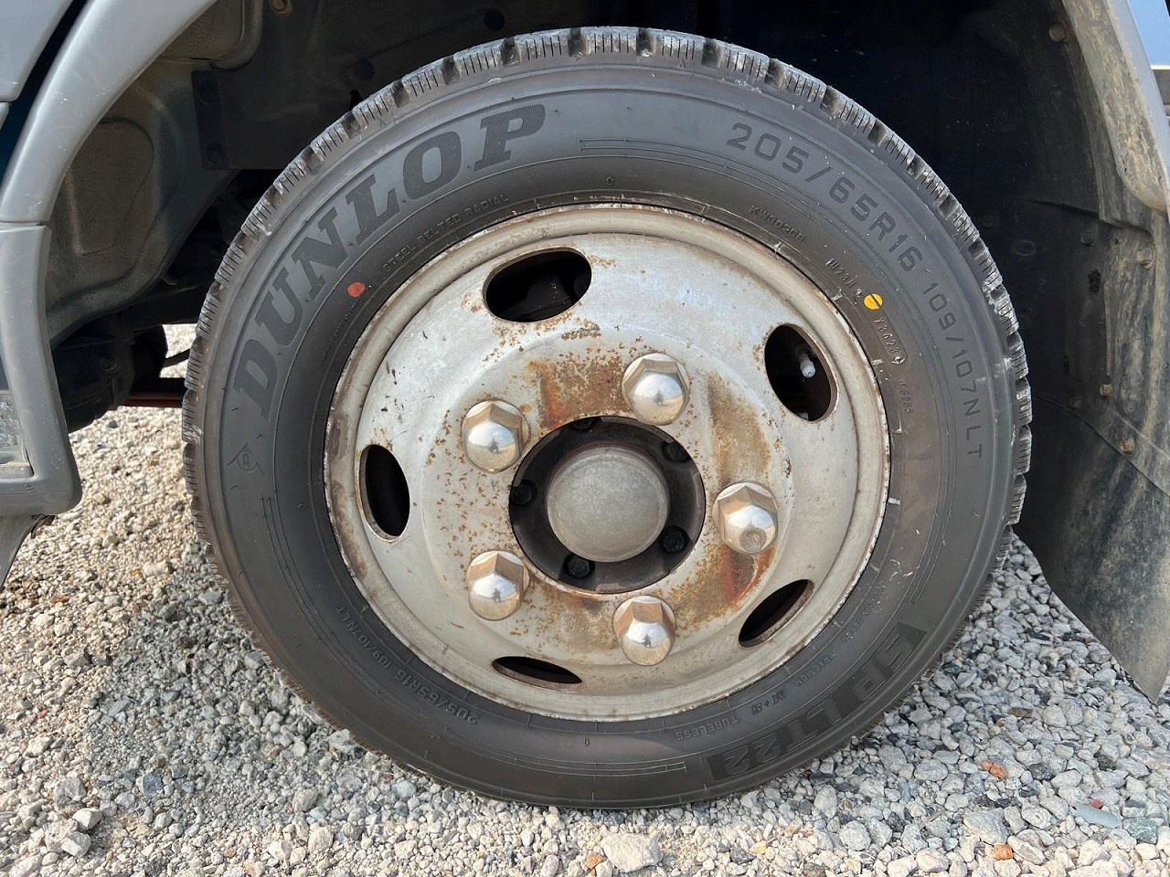 MITSUBISHI Canter