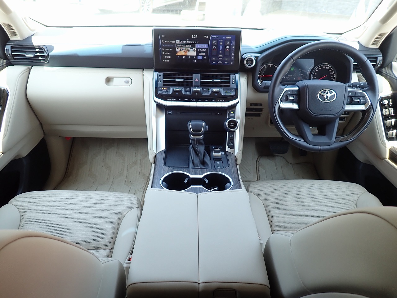 TOYOTA Land Cruiser
