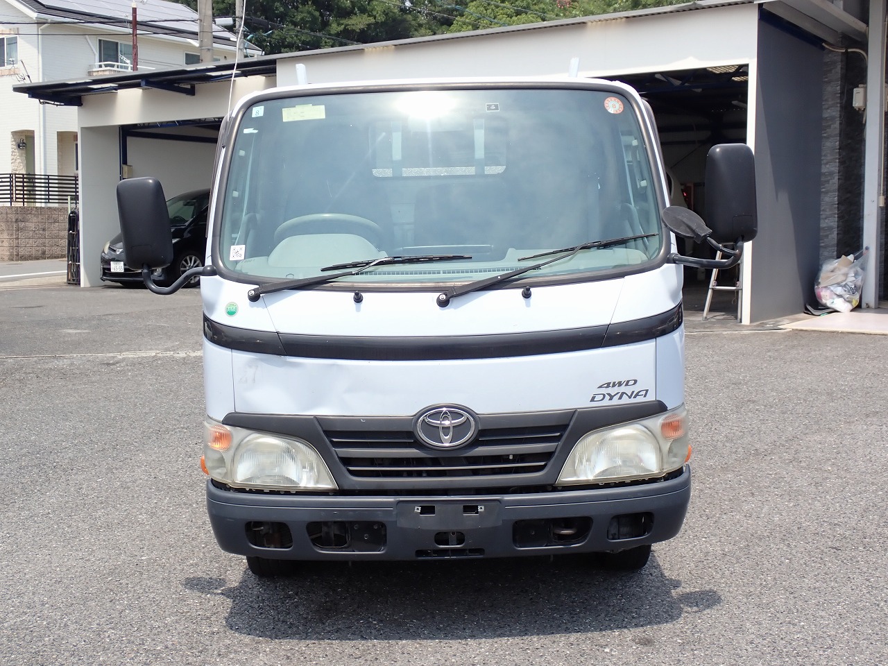 TOYOTA Dyna Truck