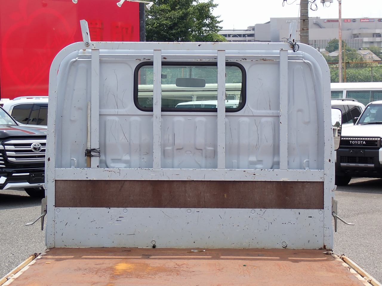 TOYOTA Dyna Truck