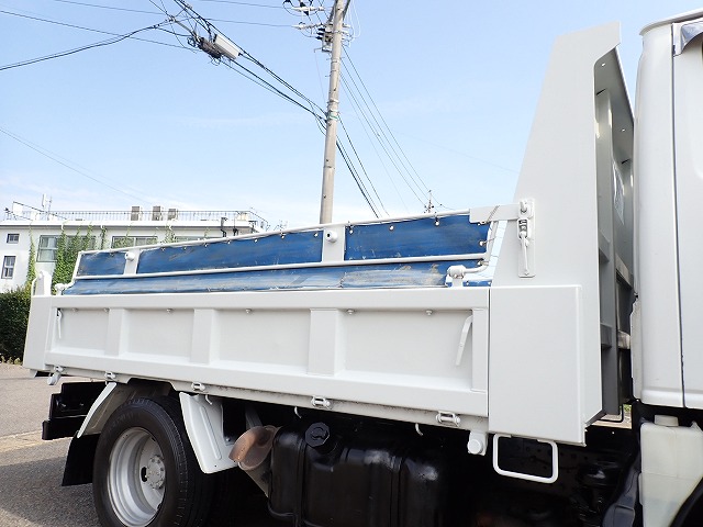 ISUZU Elf Truck