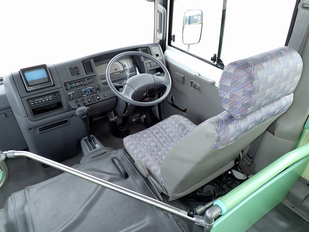 NISSAN Civilian Bus
