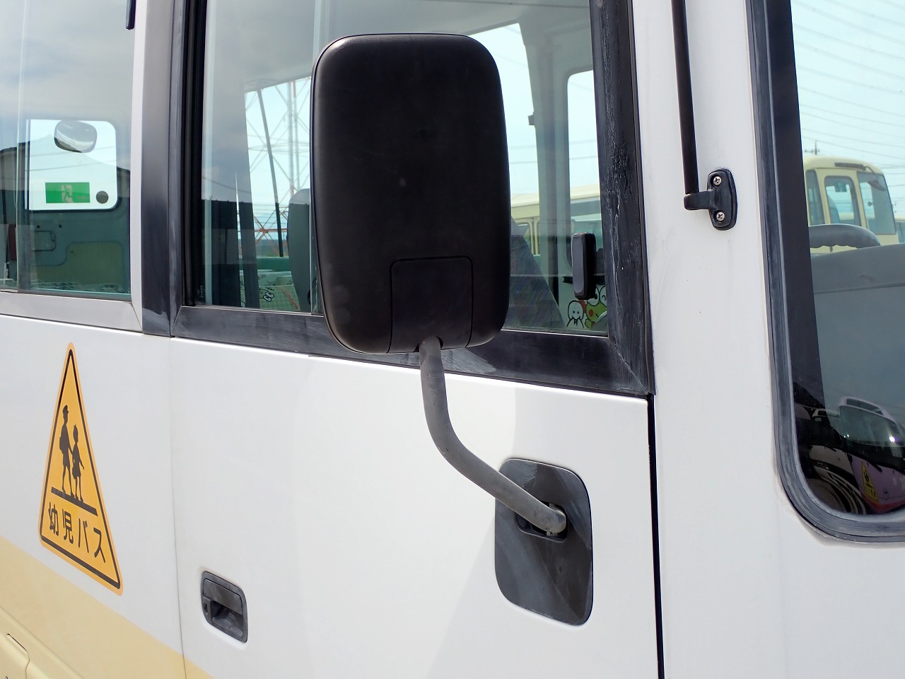 NISSAN Civilian Bus