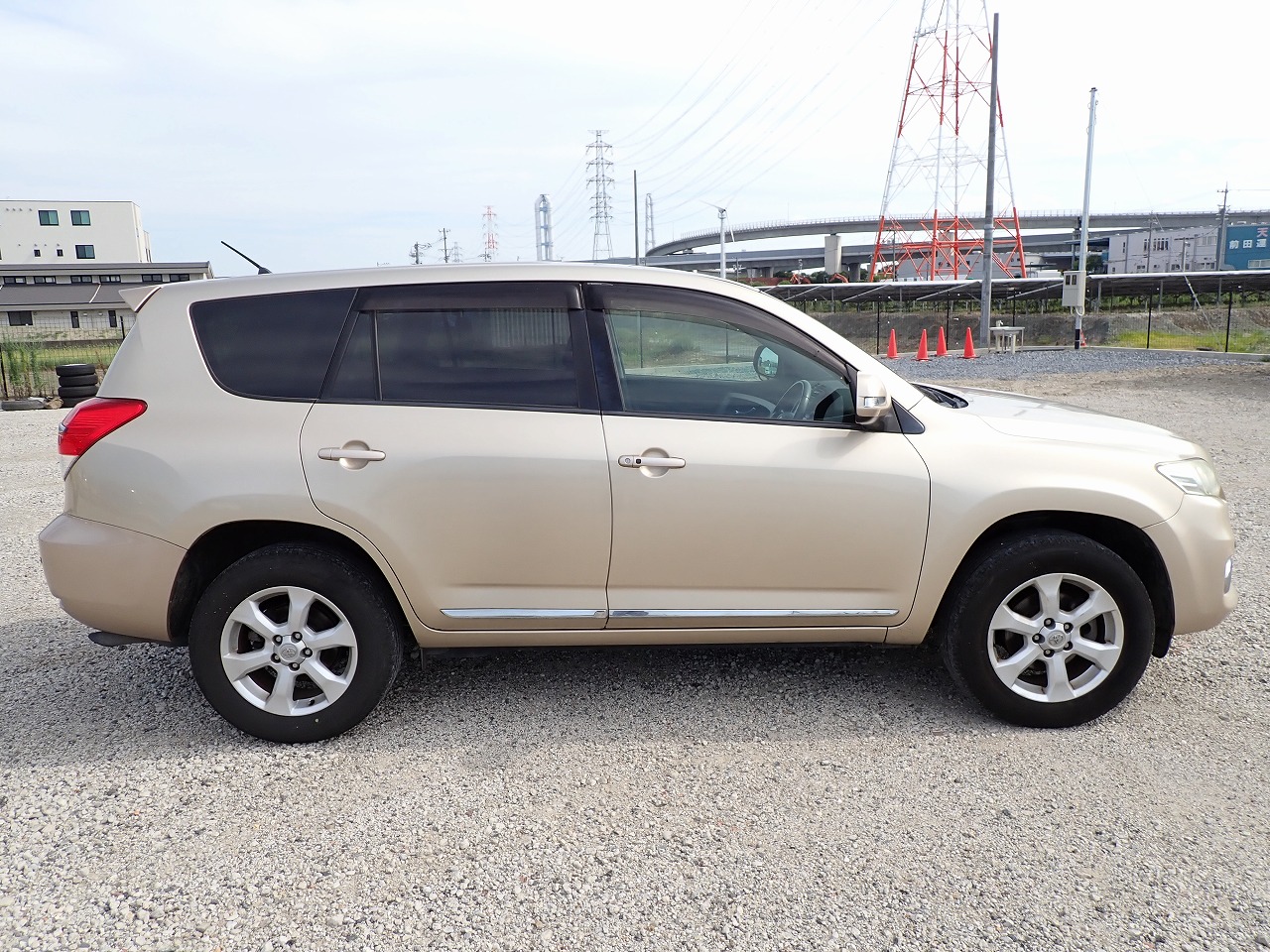 TOYOTA Vanguard