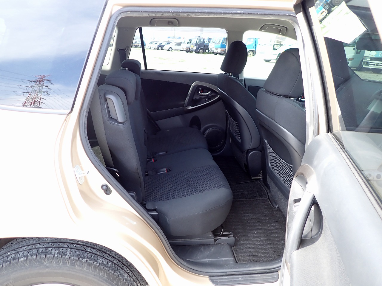 TOYOTA Vanguard