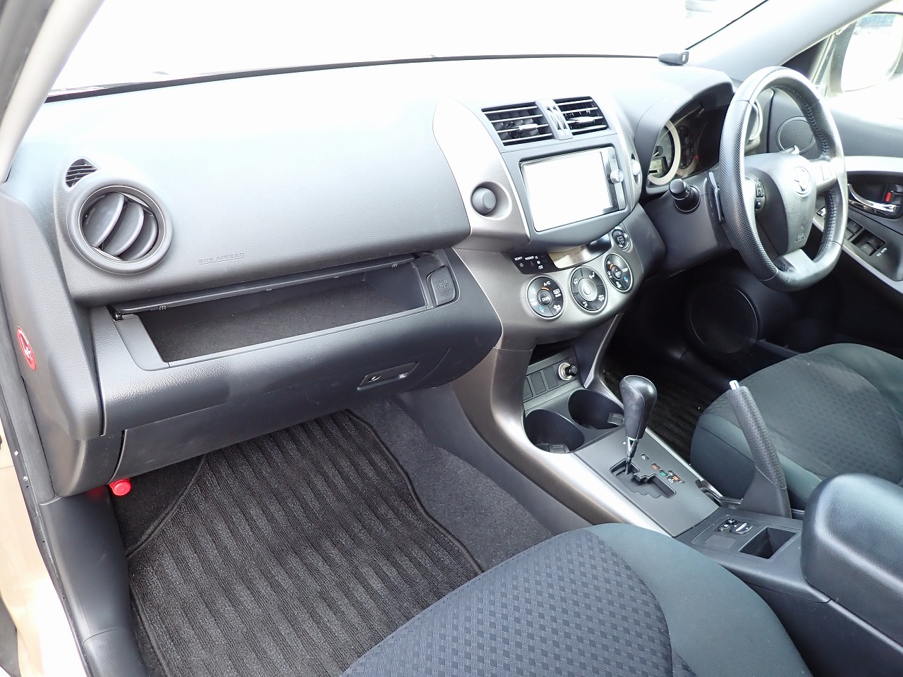 TOYOTA Vanguard