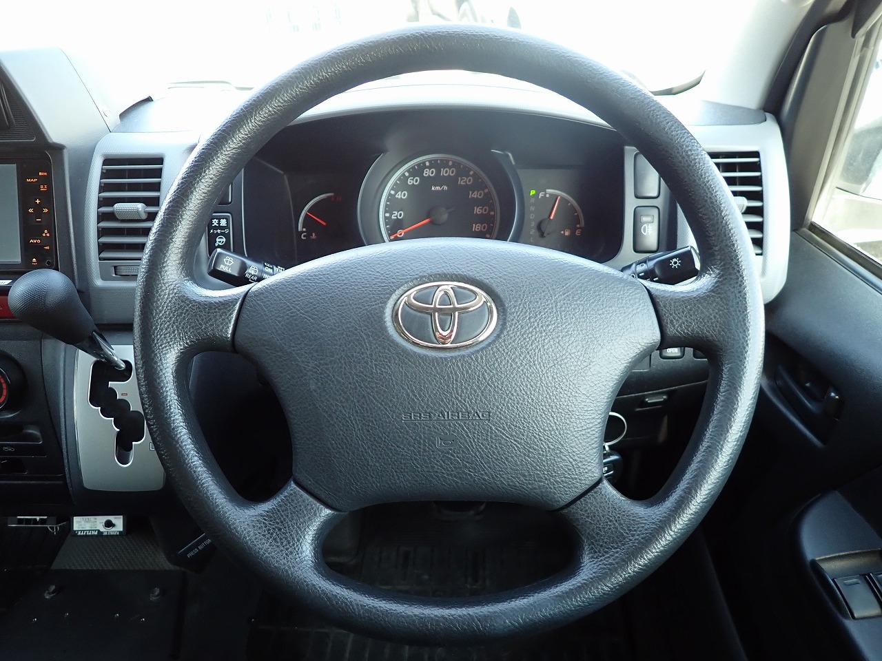 TOYOTA Hiace Wagon