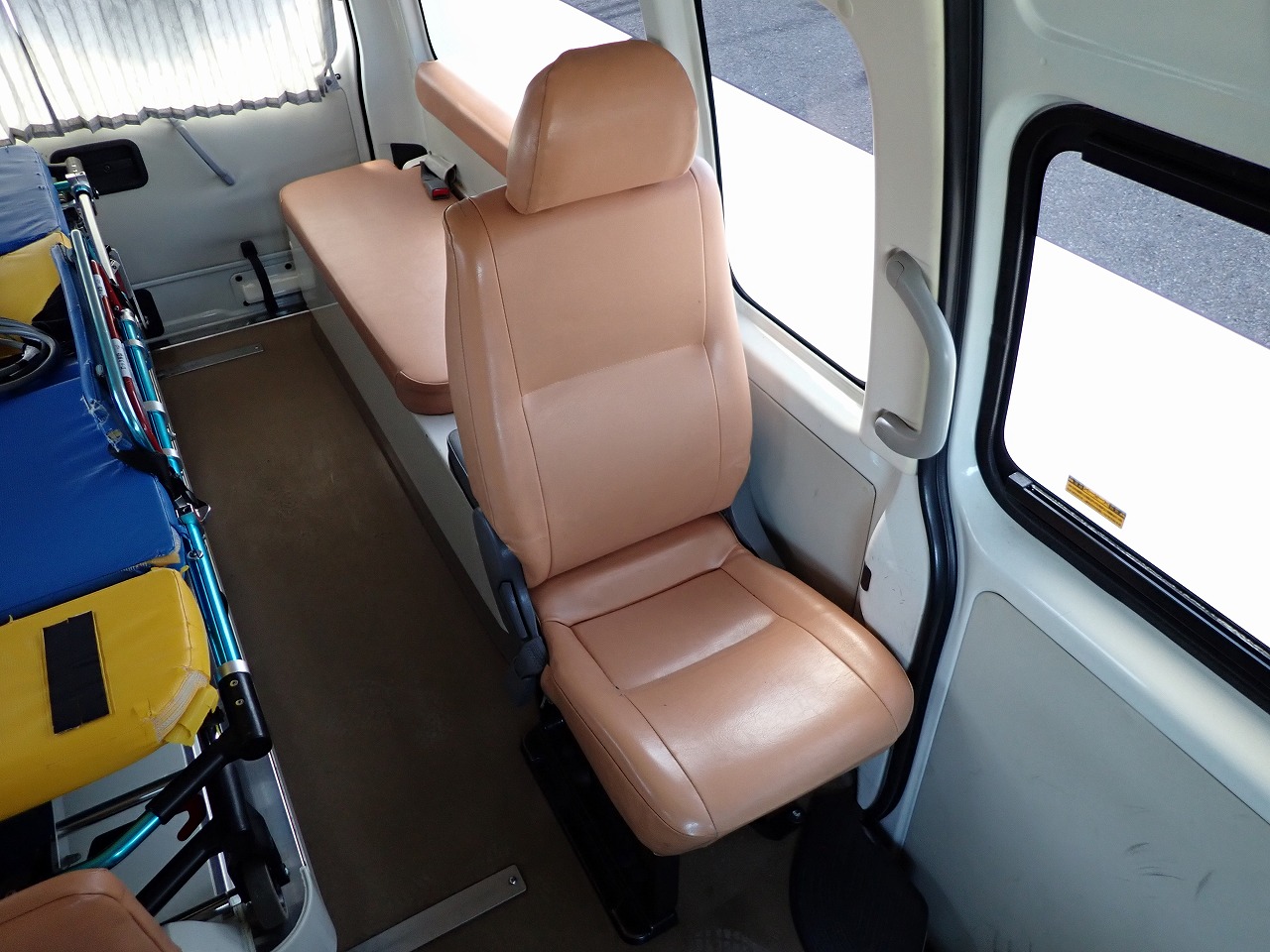 TOYOTA Hiace Wagon