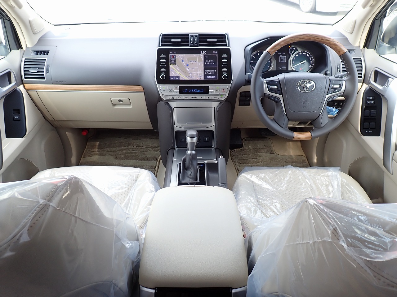 TOYOTA Land Cruiser Prado