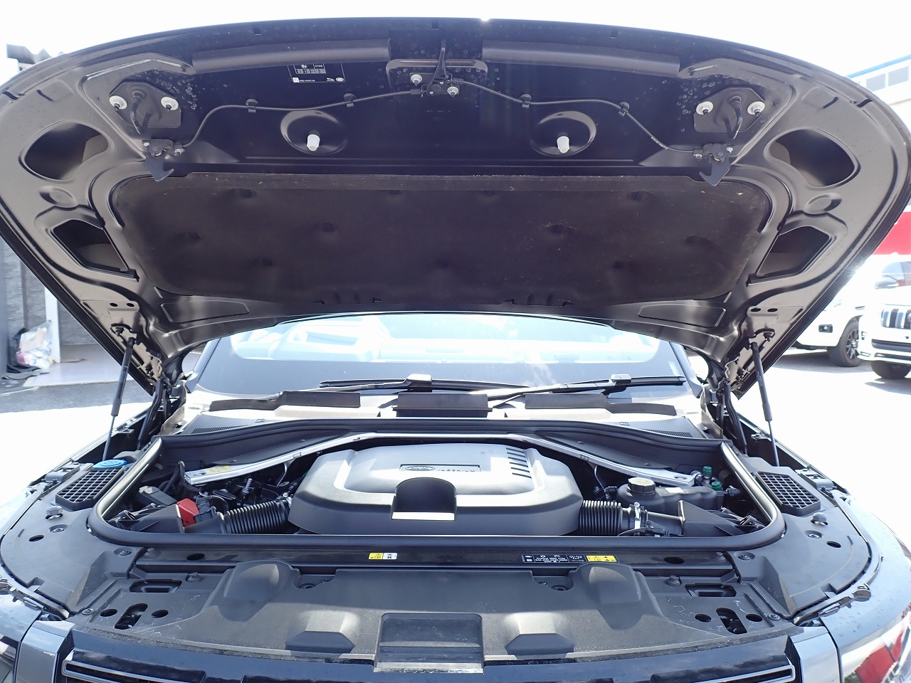 LAND ROVER RANGE ROVER