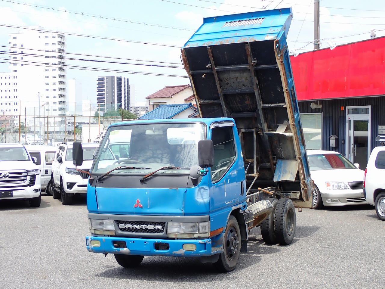 MITSUBISHI Canter