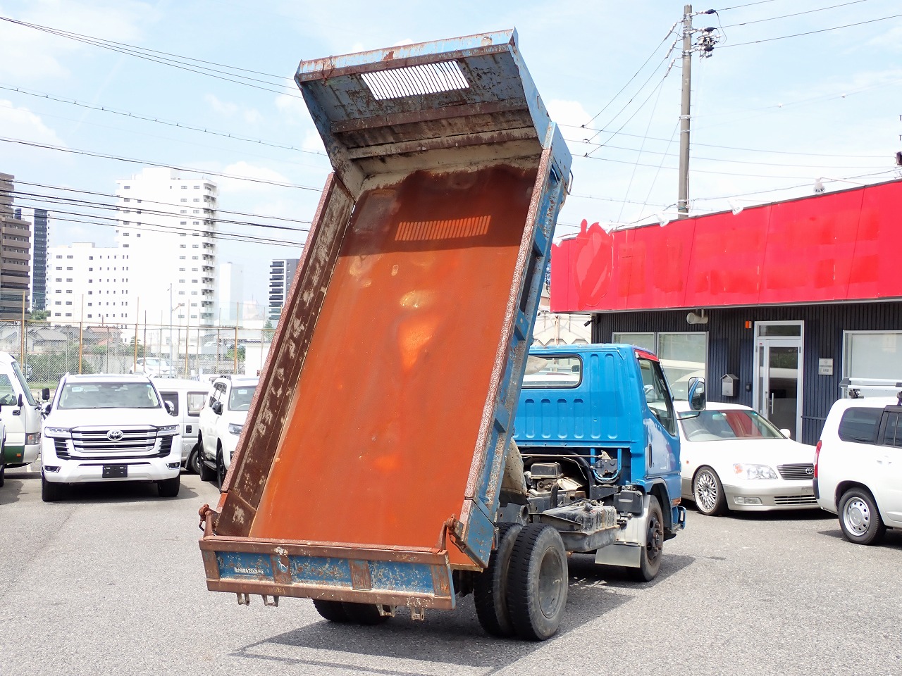 MITSUBISHI Canter