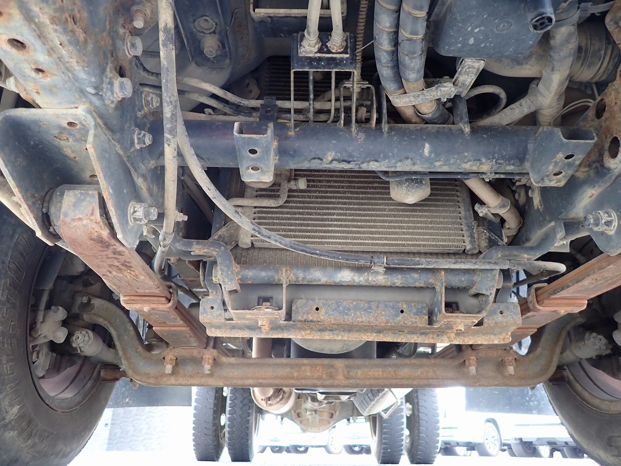 MITSUBISHI Canter