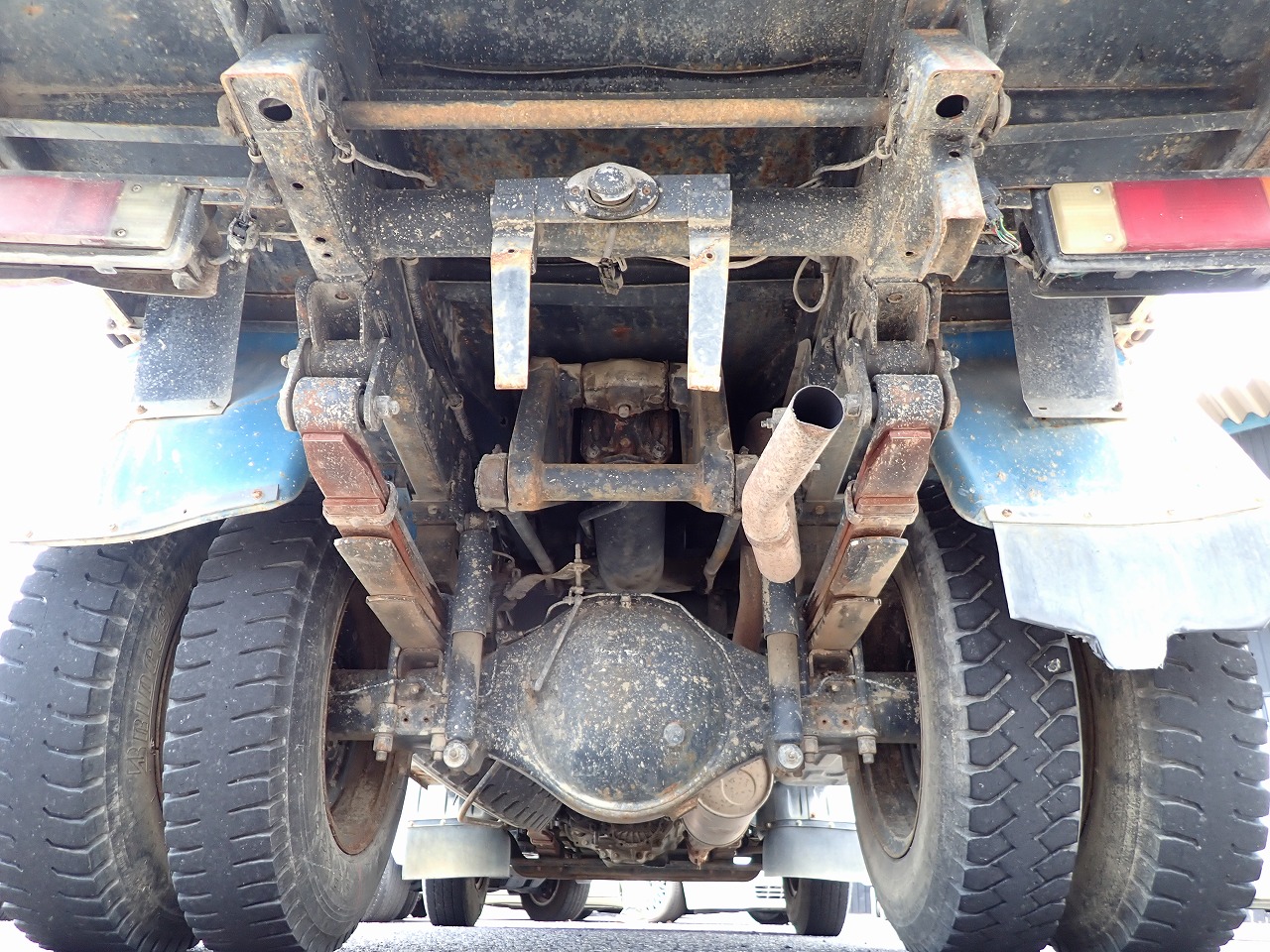 MITSUBISHI Canter