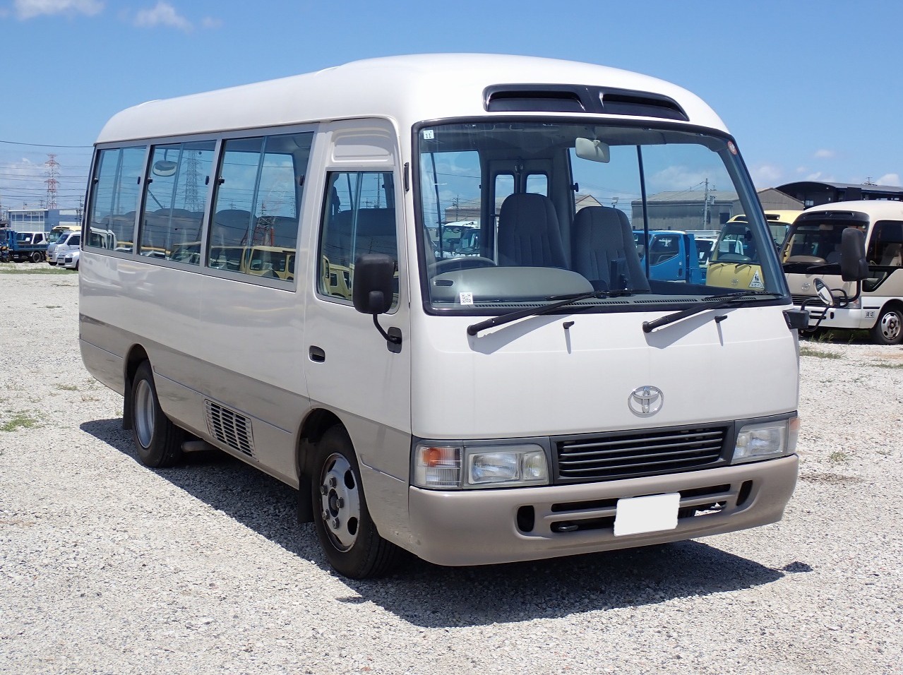 TOYOTA Coaster