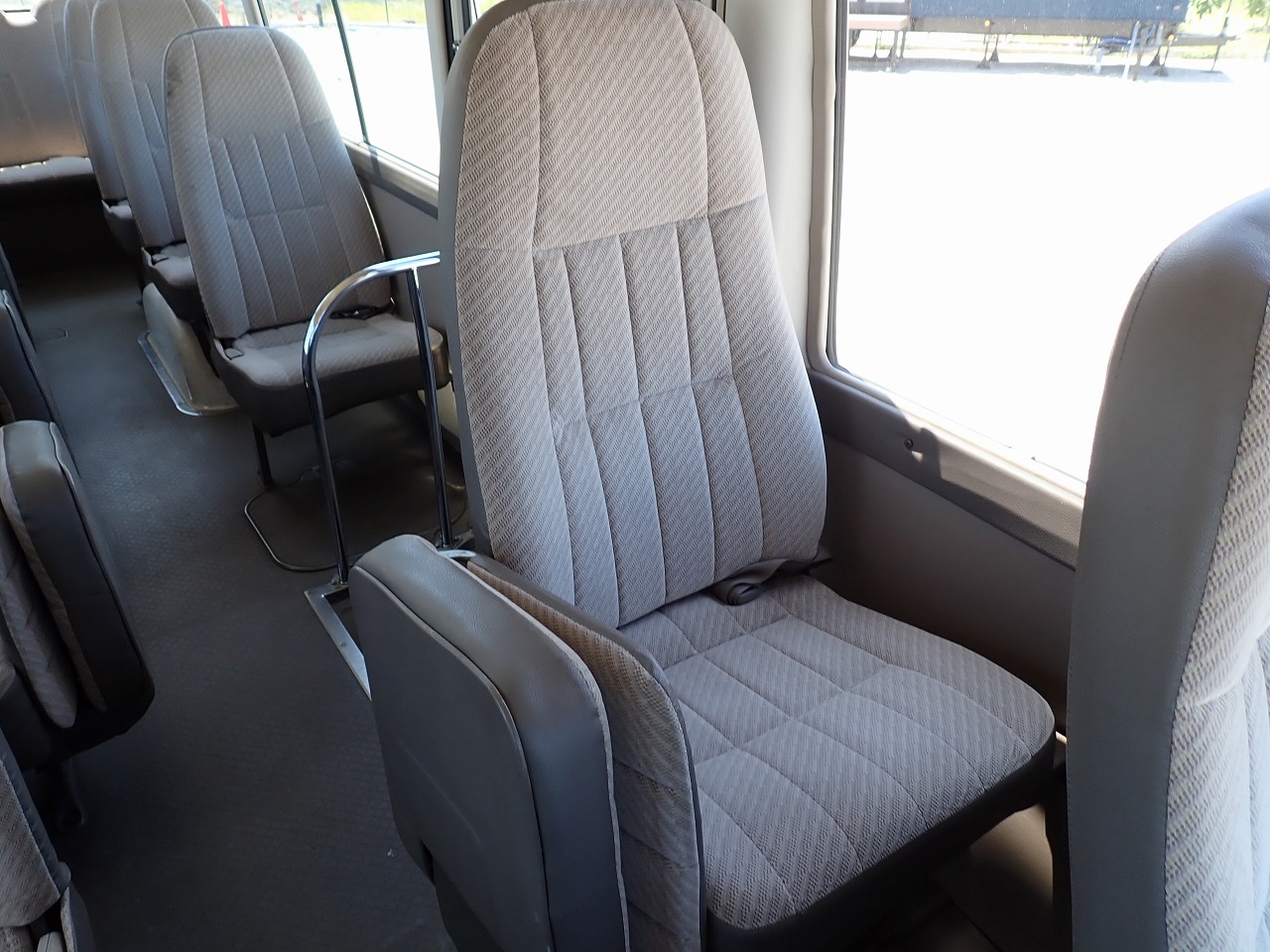 TOYOTA Coaster