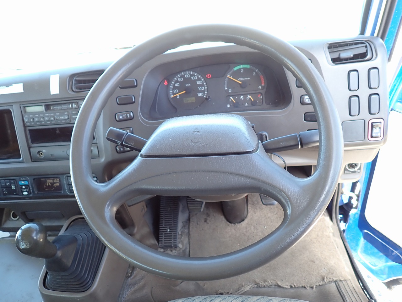 MITSUBISHI Rosa