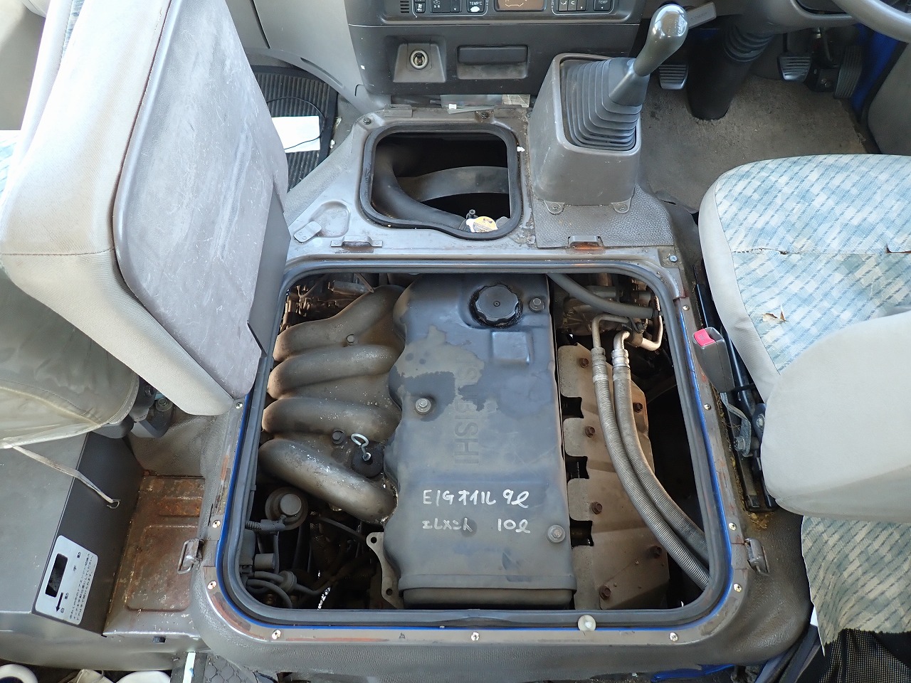 MITSUBISHI Rosa