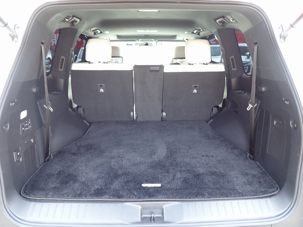 LEXUS LX 600