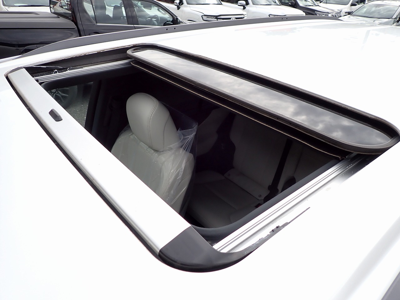 LEXUS LX 600