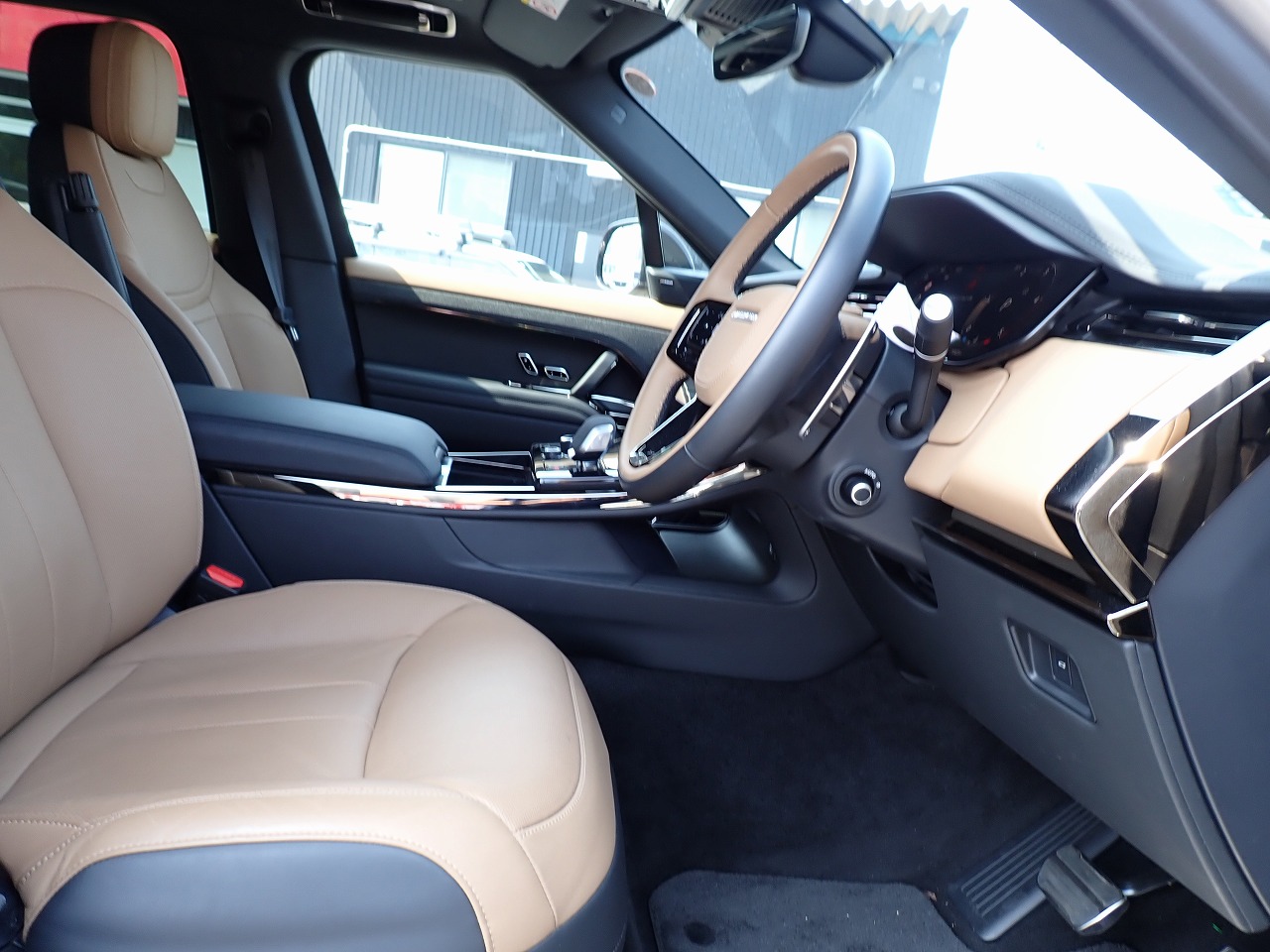 LAND ROVER RANGE ROVER