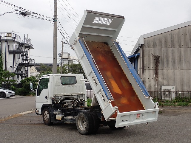 ISUZU Elf Truck