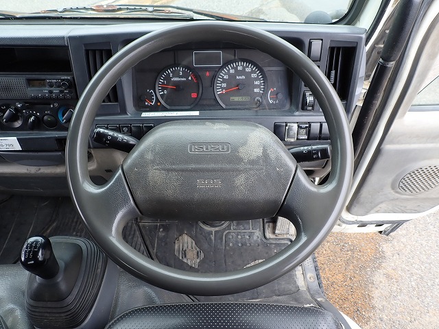 ISUZU Elf Truck