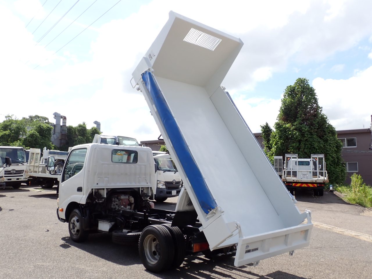 HINO Dutro