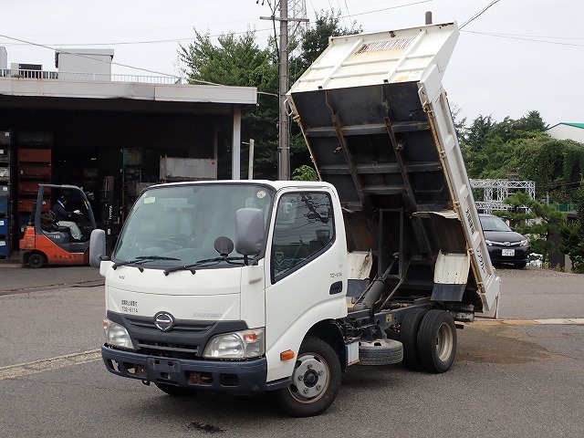 HINO Dutro