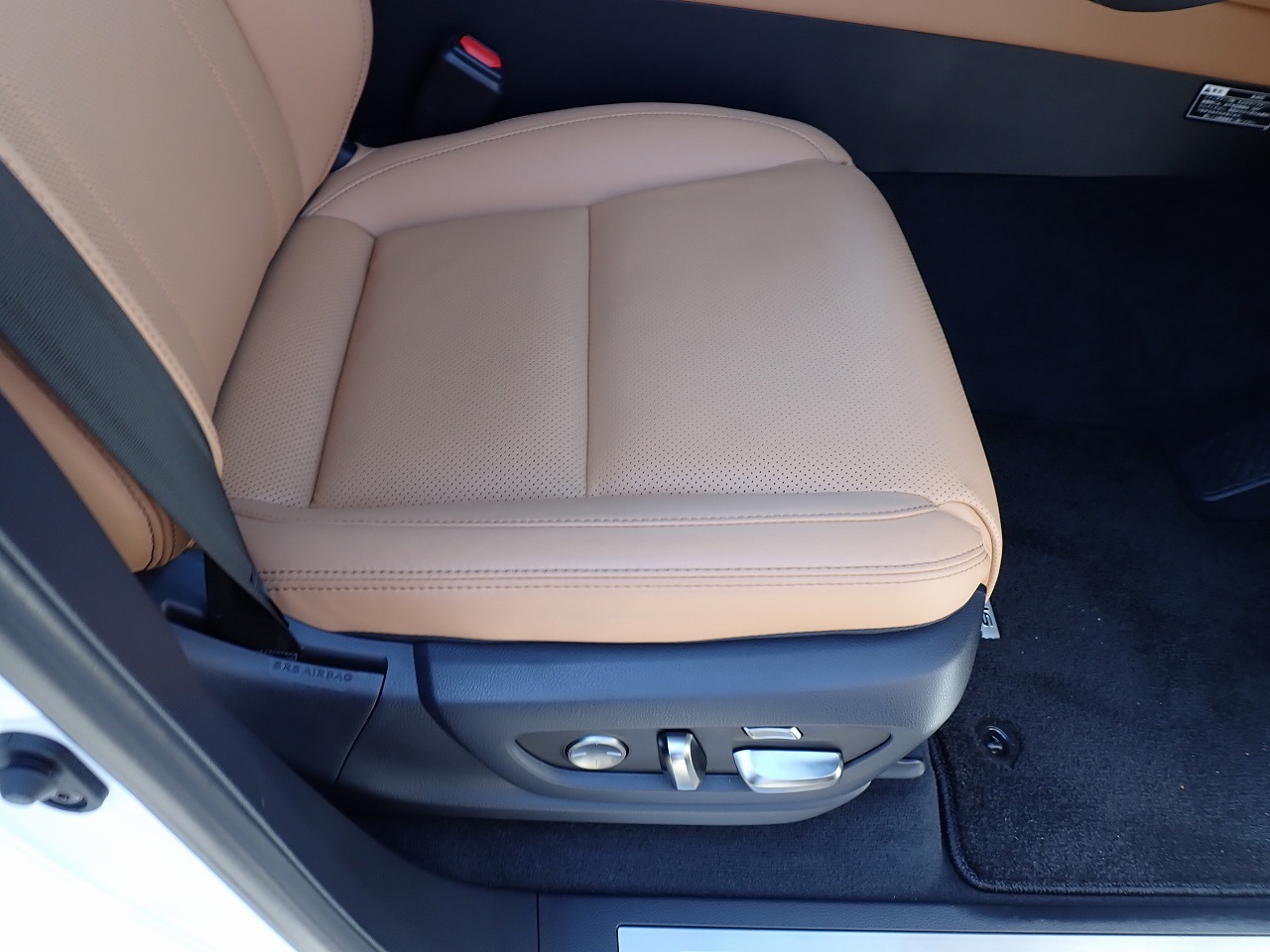 LEXUS LX 600