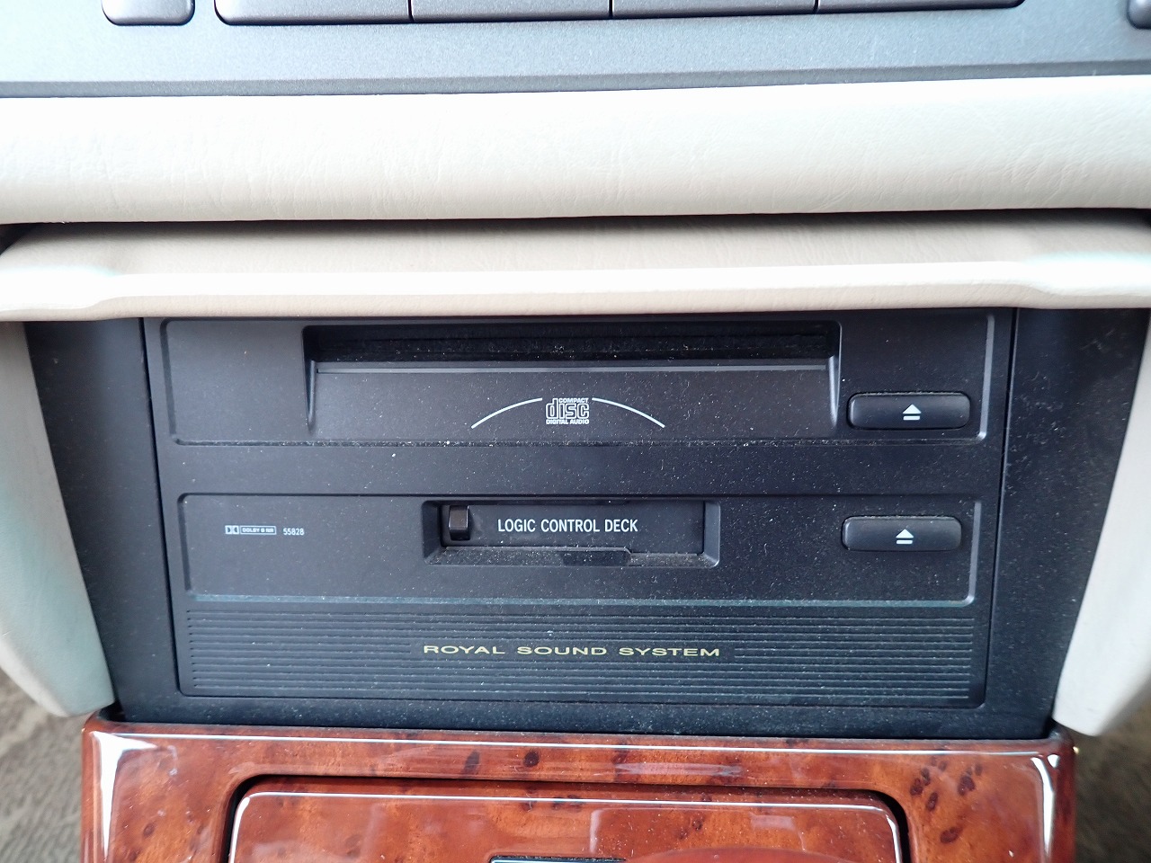 TOYOTA Crown Estate