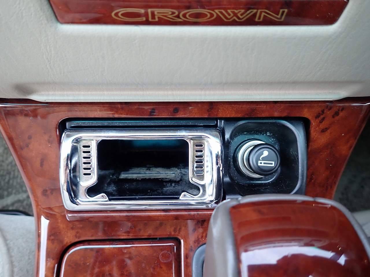 TOYOTA Crown Estate