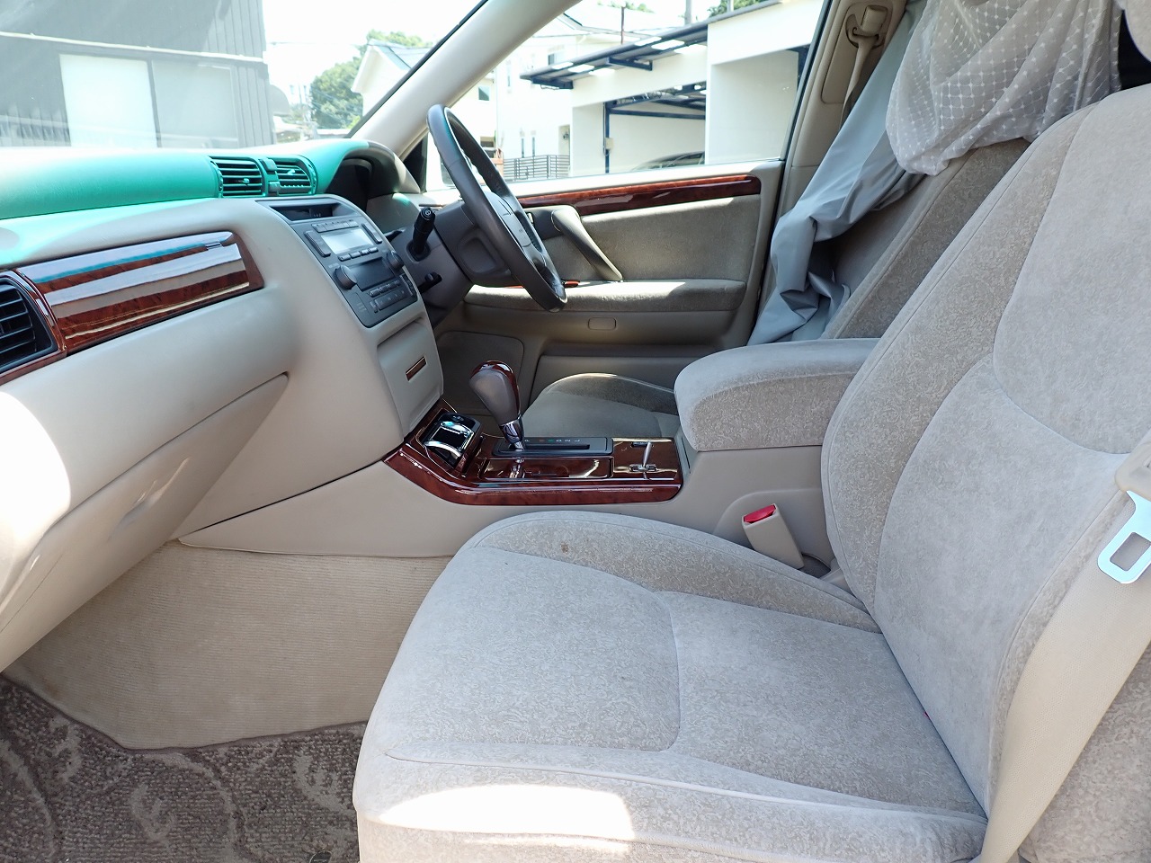 TOYOTA Crown Estate